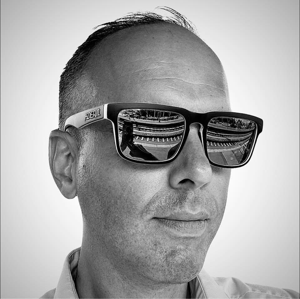 Deejay VAX Foto